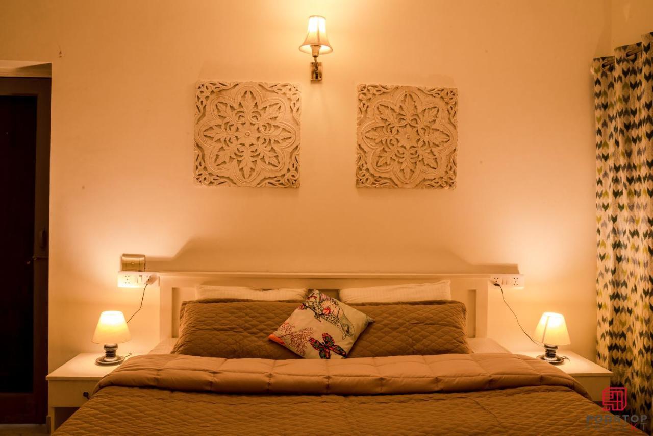 Podstop Projekt Hostel New Delhi Ngoại thất bức ảnh